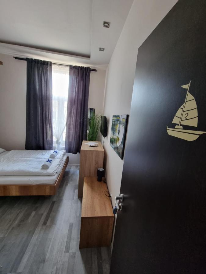 Sleeping Sailor Boutique Hotel Siófok Exteriör bild